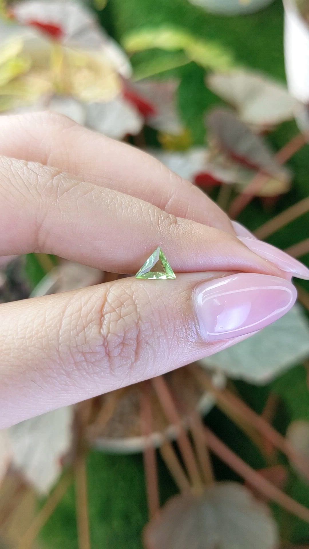 0.39 Ct. Green (Lime Green) Peridot from Pakistan Size Video