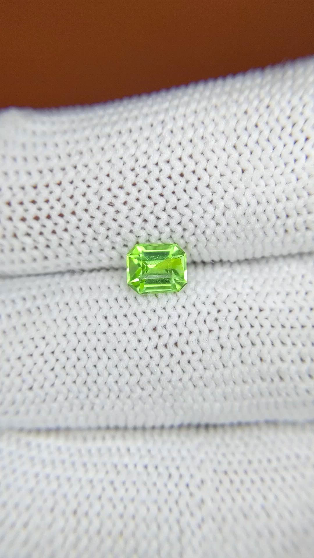 0.67 Ct. Yellowish Green Peridot from Pakistan Size Video