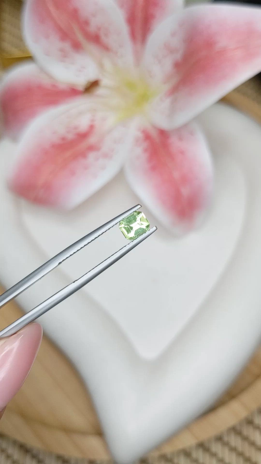 0.67 Ct. Green (Lime Green) Peridot from Pakistan Size Video