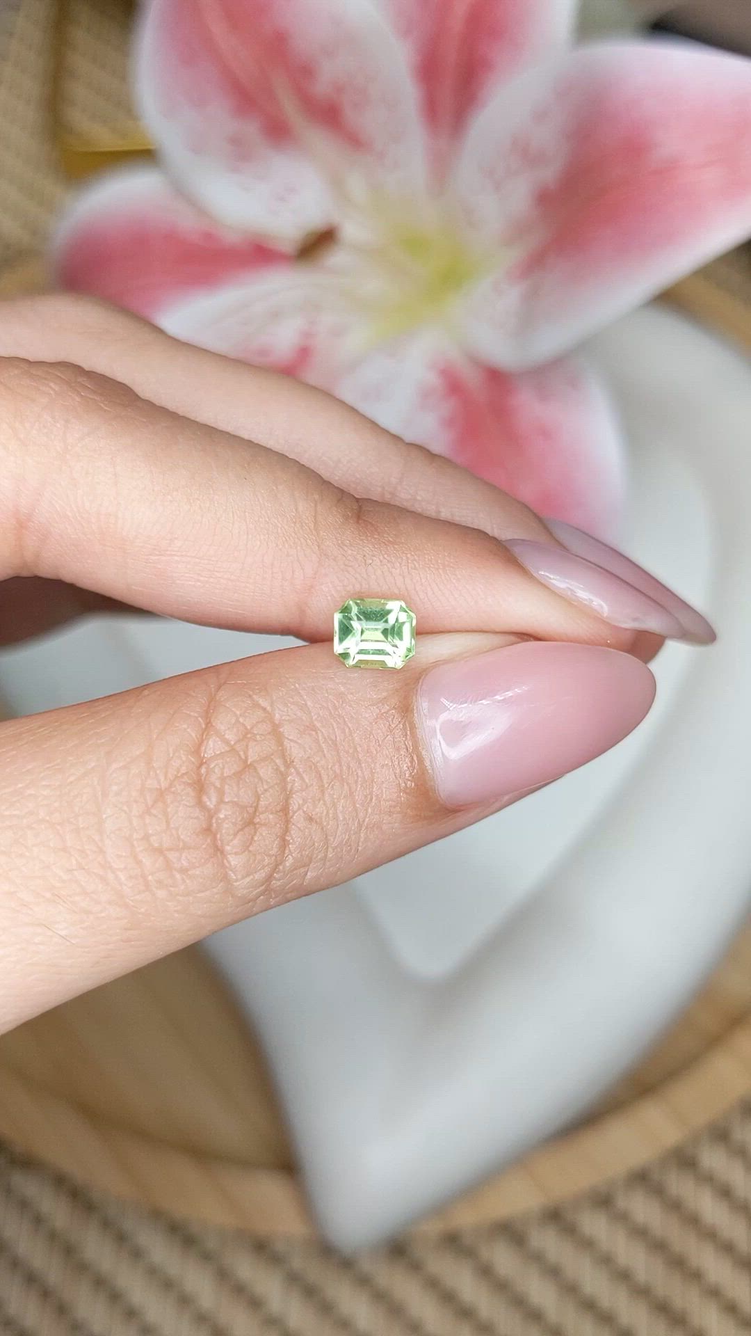 0.67 Ct. Green (Lime Green) Peridot from Pakistan Size Video