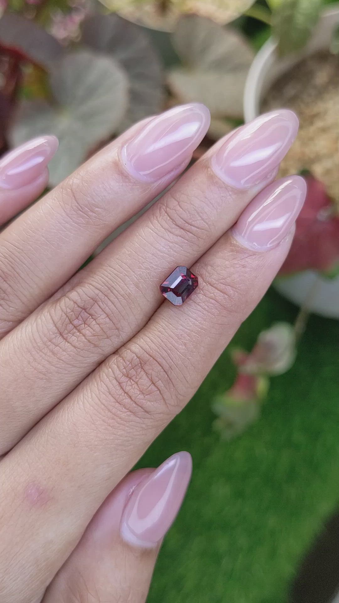 1.61 Ct. Red Garnet from Ceylon (Sri Lanka) Size Video
