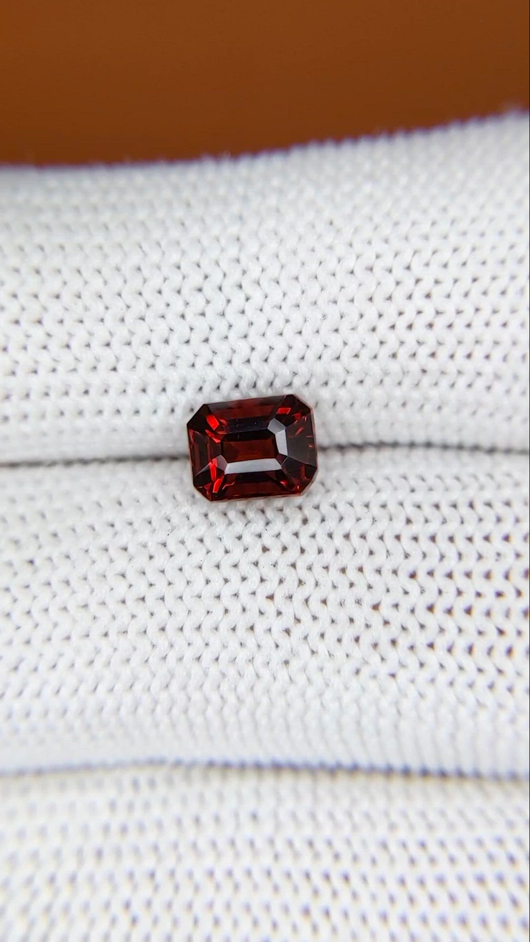 1.61 Ct. Red Garnet from Ceylon (Sri Lanka) Size Video