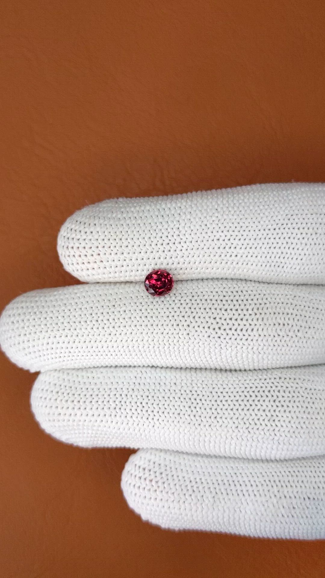 0.72 Ct. Purplish Red Rhodolite Garnet from Ceylon (Sri Lanka) Size Video
