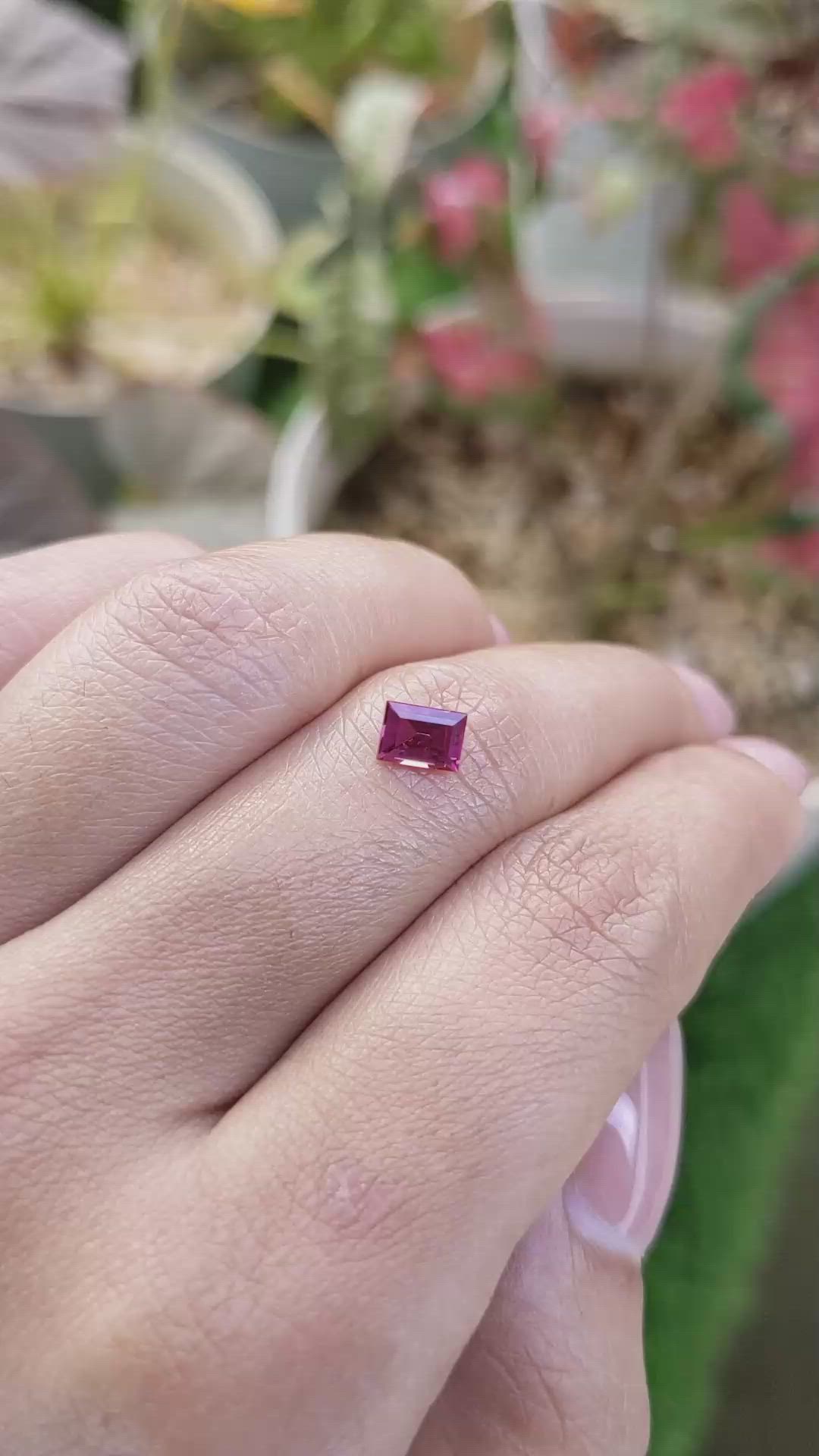 0.75 Ct. Purplish Pink Rhodolite Garnet from Ceylon (Sri Lanka) Size Video
