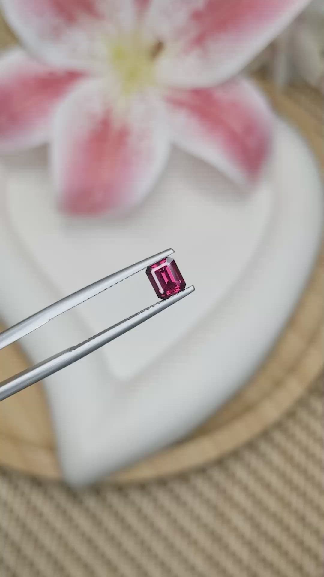 0.77 Ct. Purplish Pink Rhodolite Garnet from Ceylon (Sri Lanka) Size Video