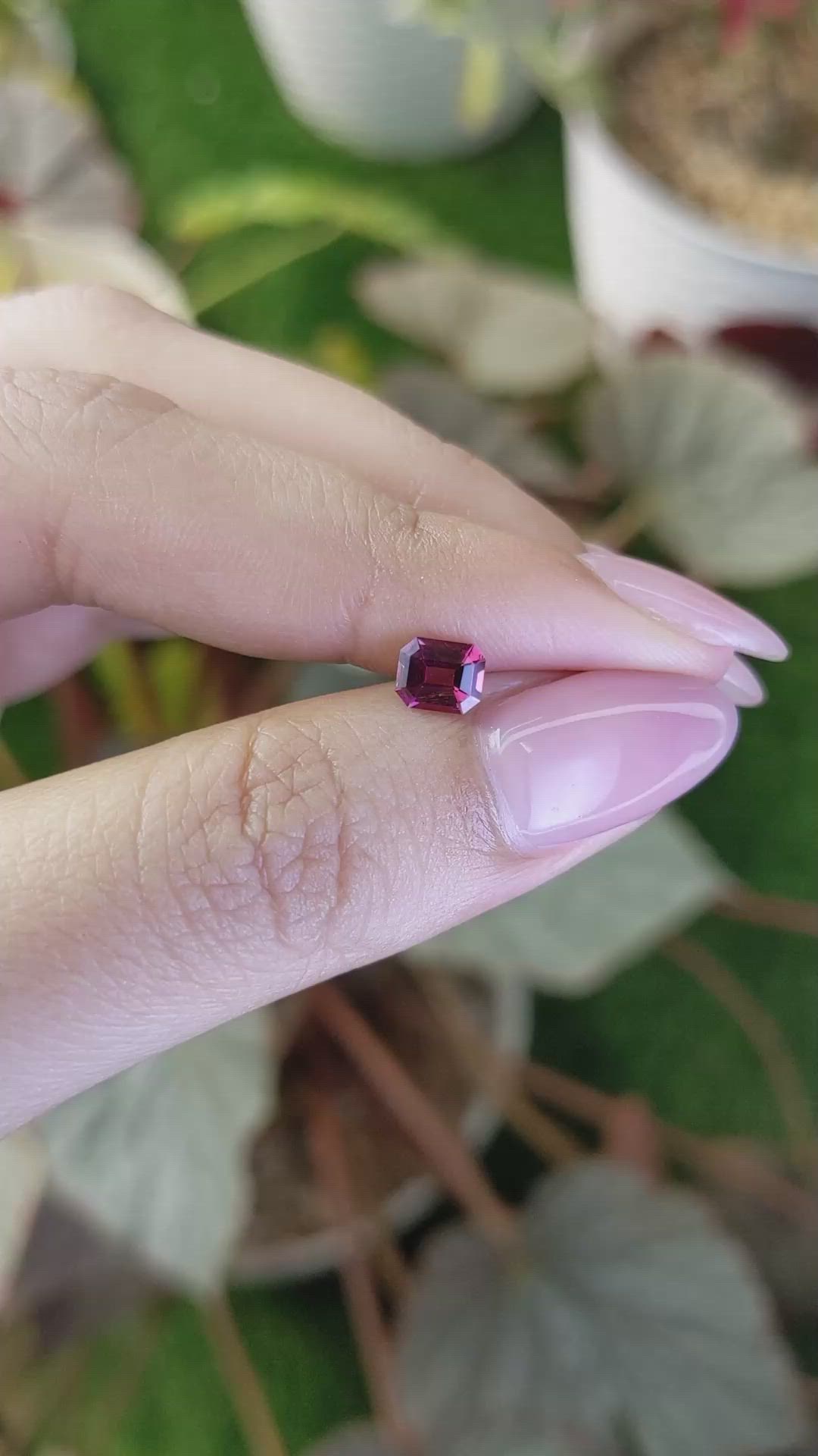 0.69 Ct. Purplish Pink Rhodolite Garnet from Ceylon (Sri Lanka) Size Video