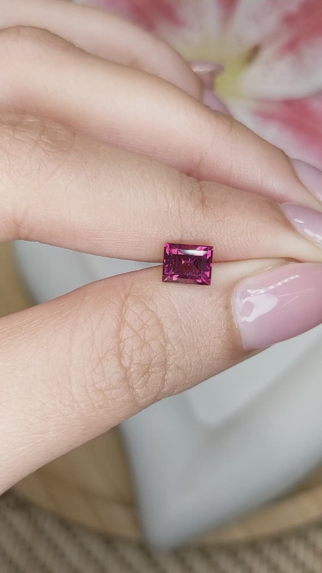 1.11 Ct. Purplish Pink Rhodolite Garnet from Ceylon (Sri Lanka) Size Video