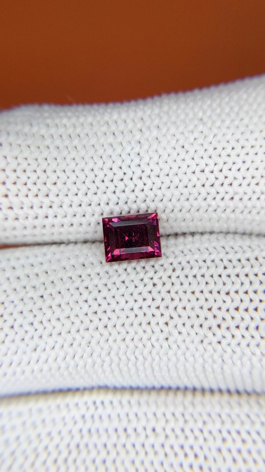 1.11 Ct. Purplish Pink Rhodolite Garnet from Ceylon (Sri Lanka) Size Video
