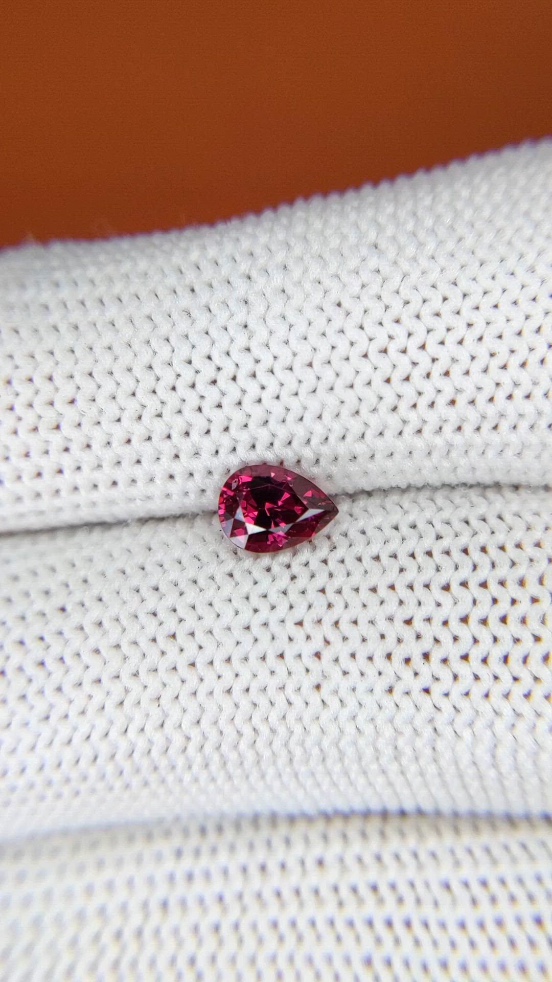 0.75 Ct. Purplish Red Rhodolite Garnet from Ceylon (Sri Lanka) Size Video
