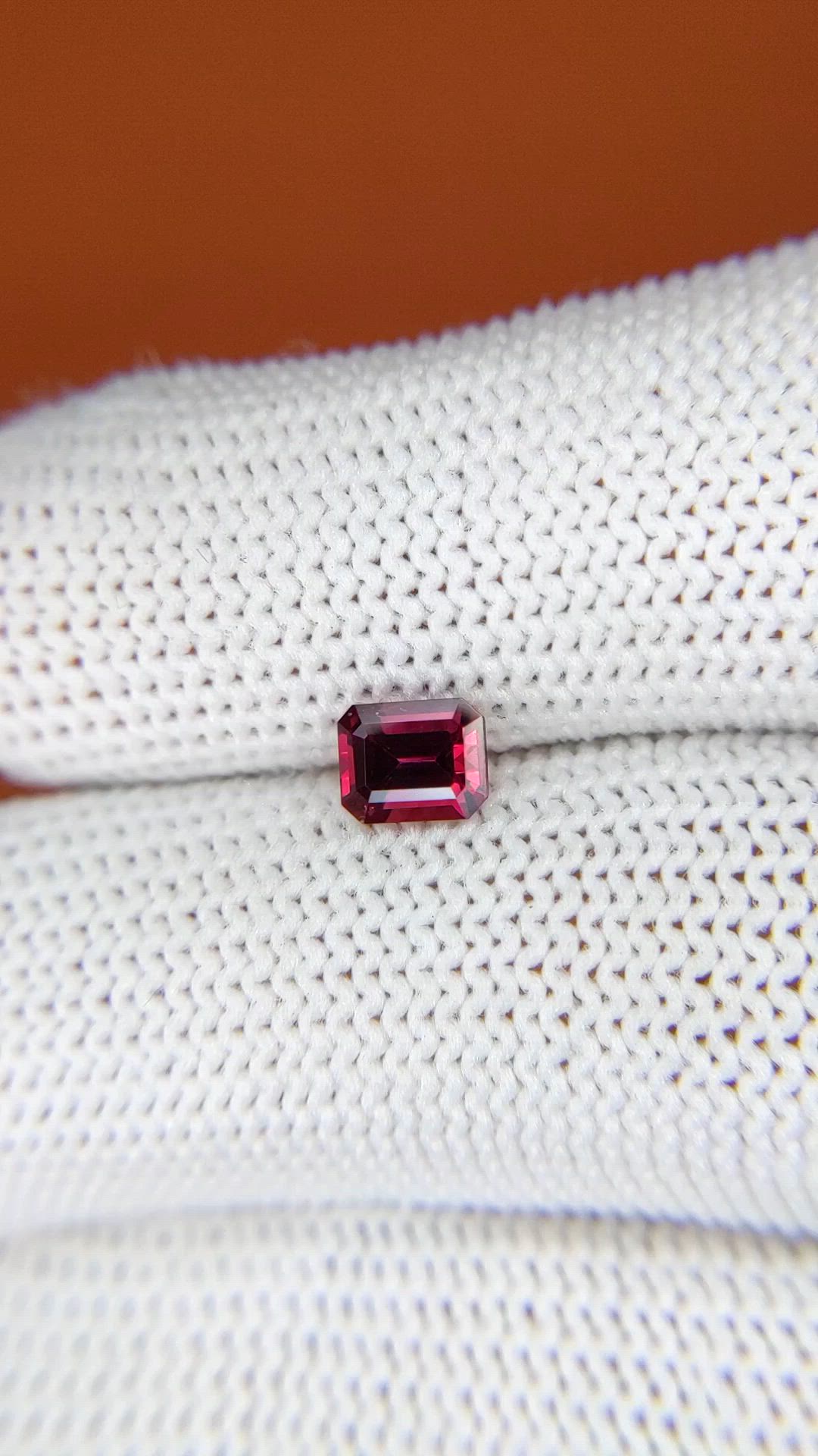 0.72 Ct. Pinkish Red Garnet from Ceylon (Sri Lanka) Size Video