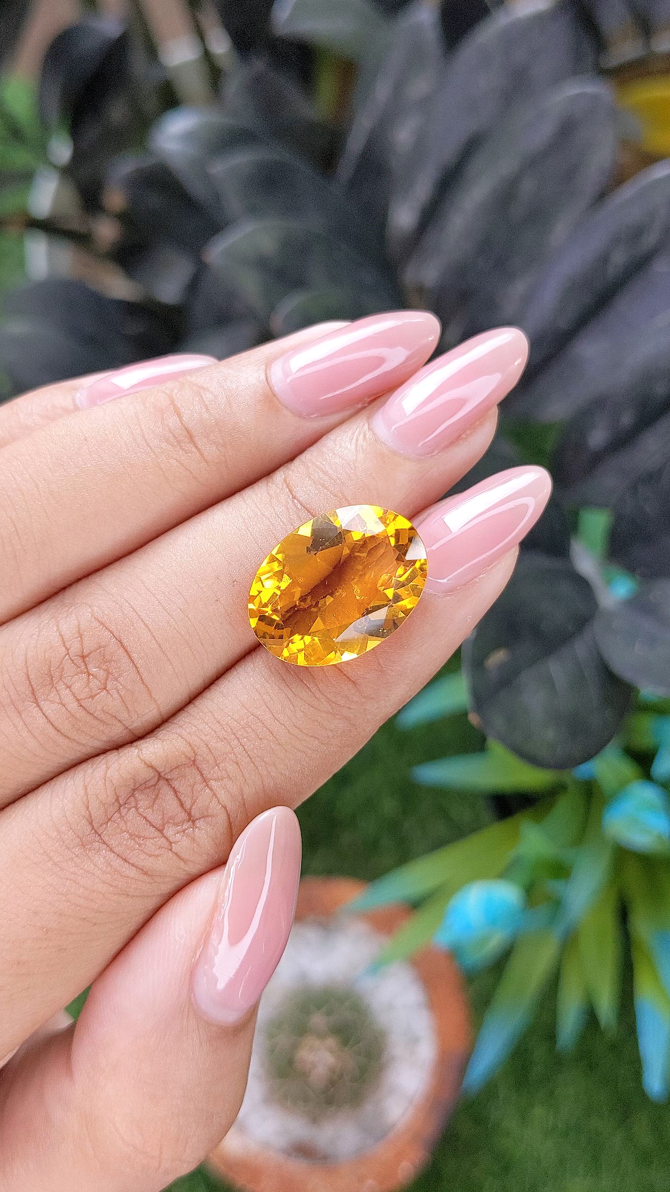 10.12 Ct. Yellow Quartz Size Video