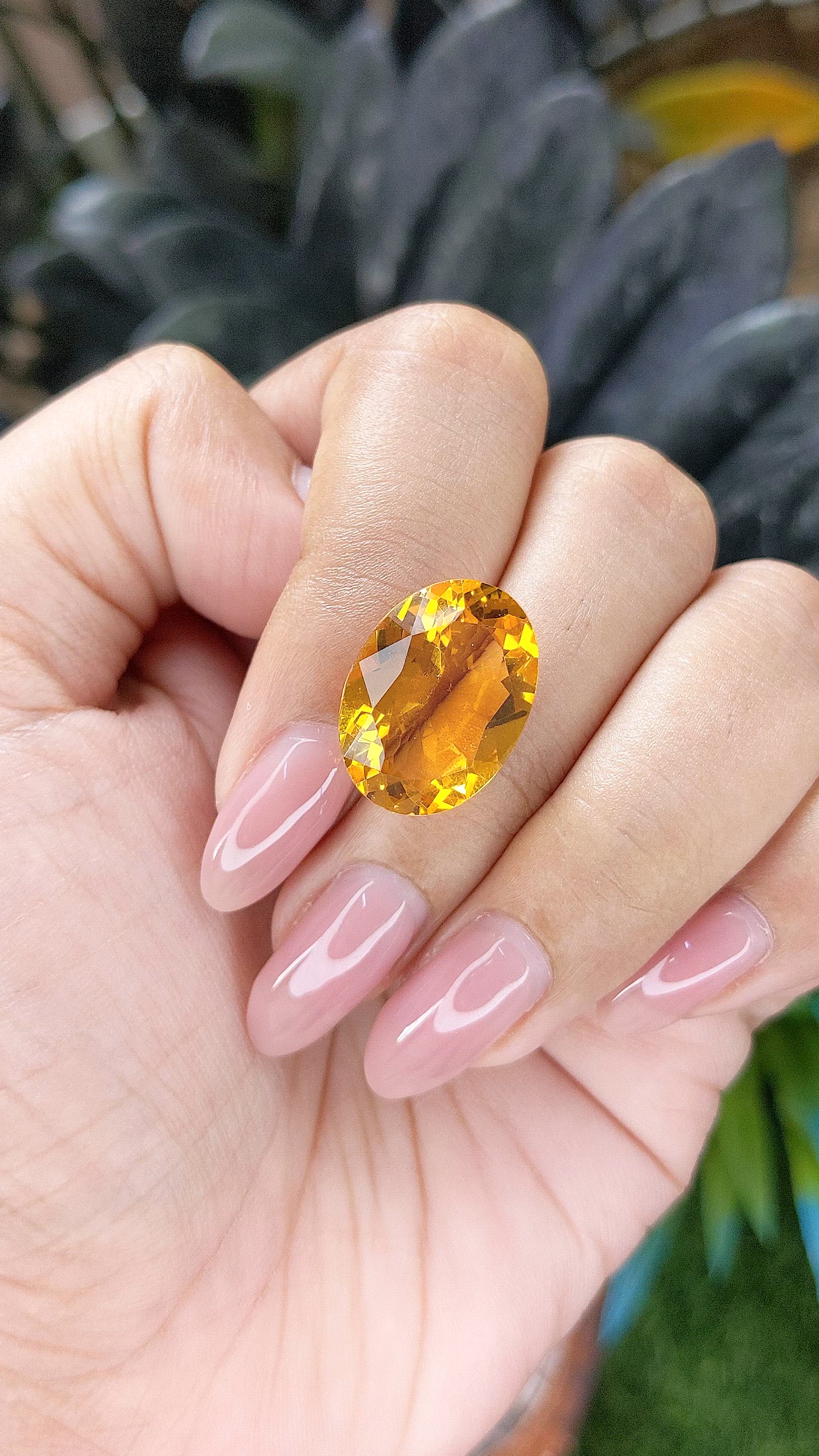 10.12 Ct. Yellow Quartz Size Video