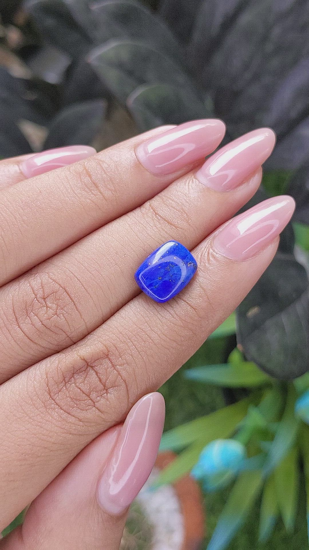 2.75 Ct. Lapis from Afghanistan Size Video
