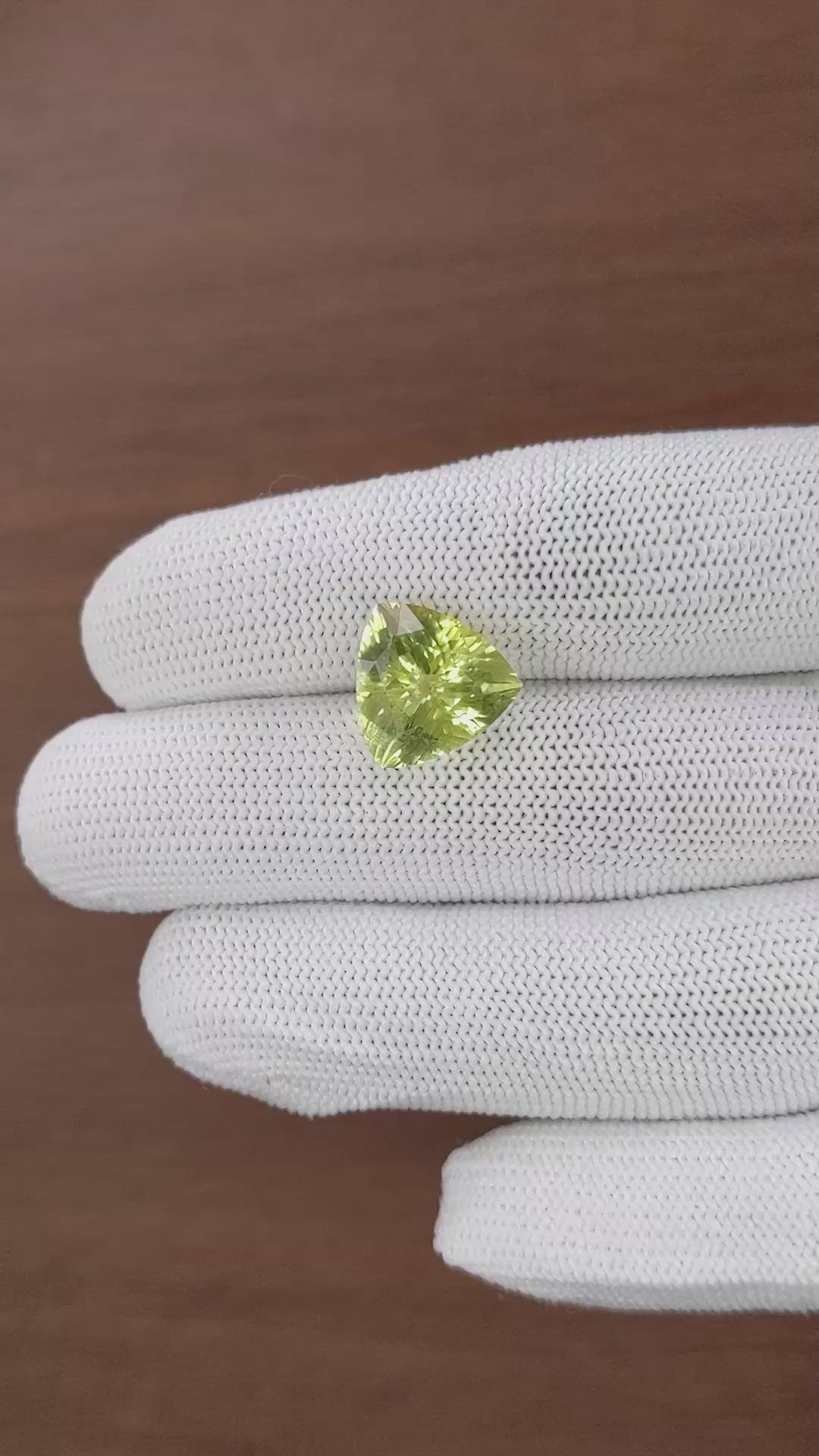 5.70 Ct. Lemon Quartz Size Video