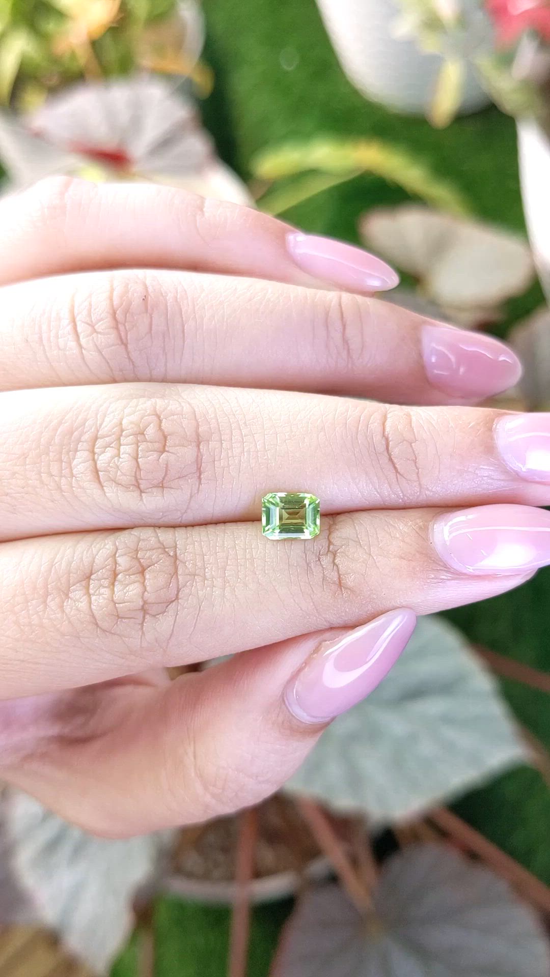 0.87 Ct. Green (Lime Green) Peridot from Pakistan Size Video