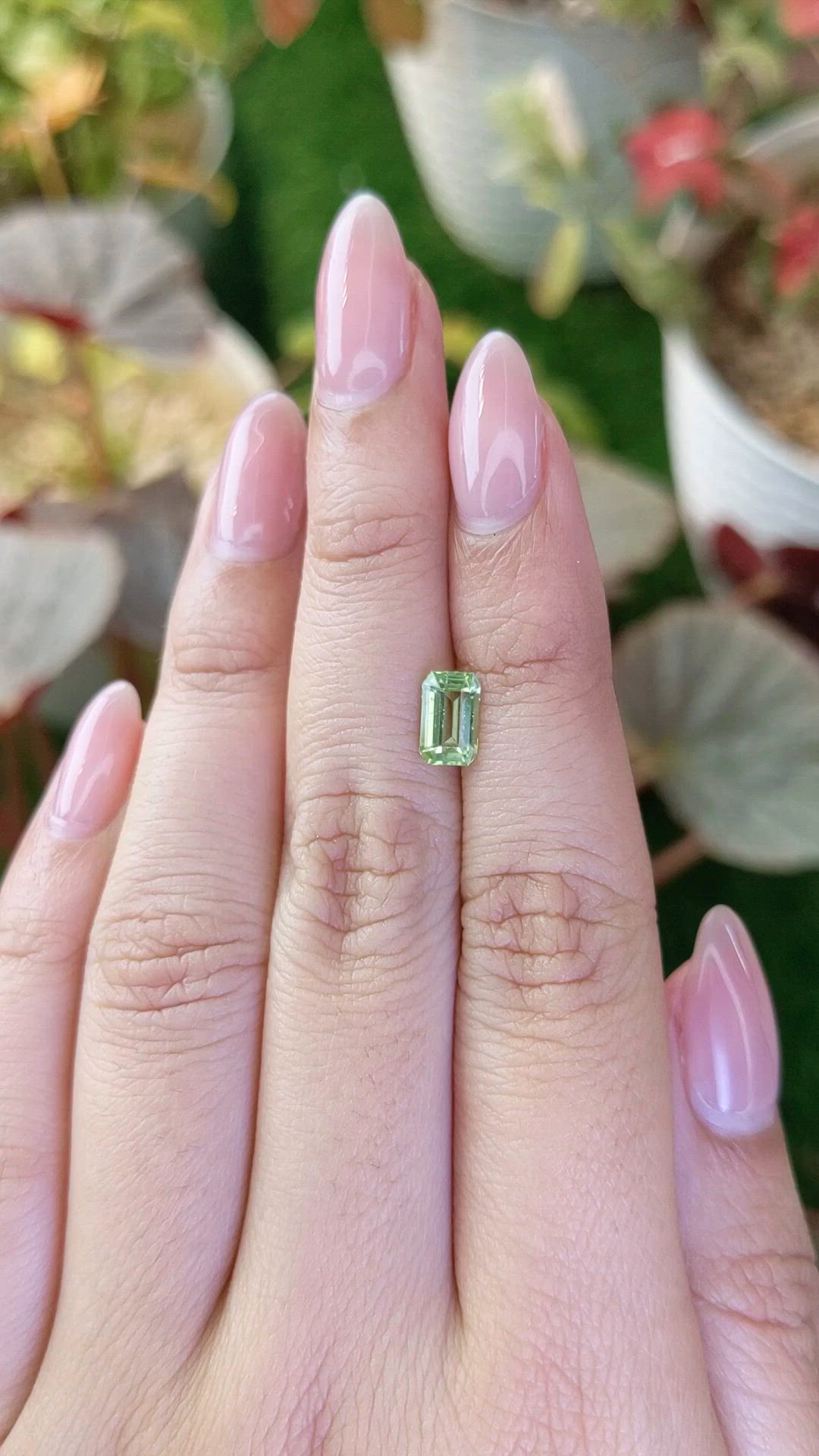 1.04 Ct. Green (Lime Green) Peridot from Pakistan Size Video