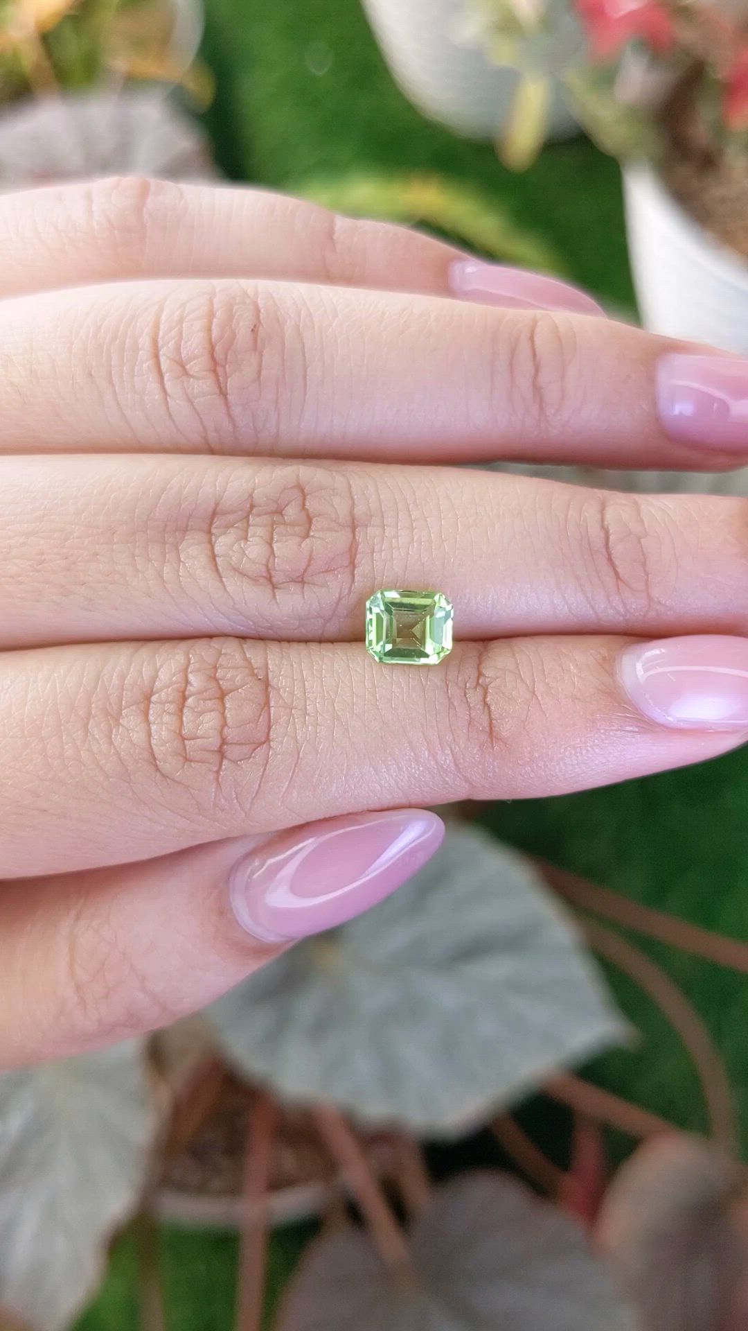 1.16 Ct. Green (Lime Green) Peridot from Pakistan Size Video