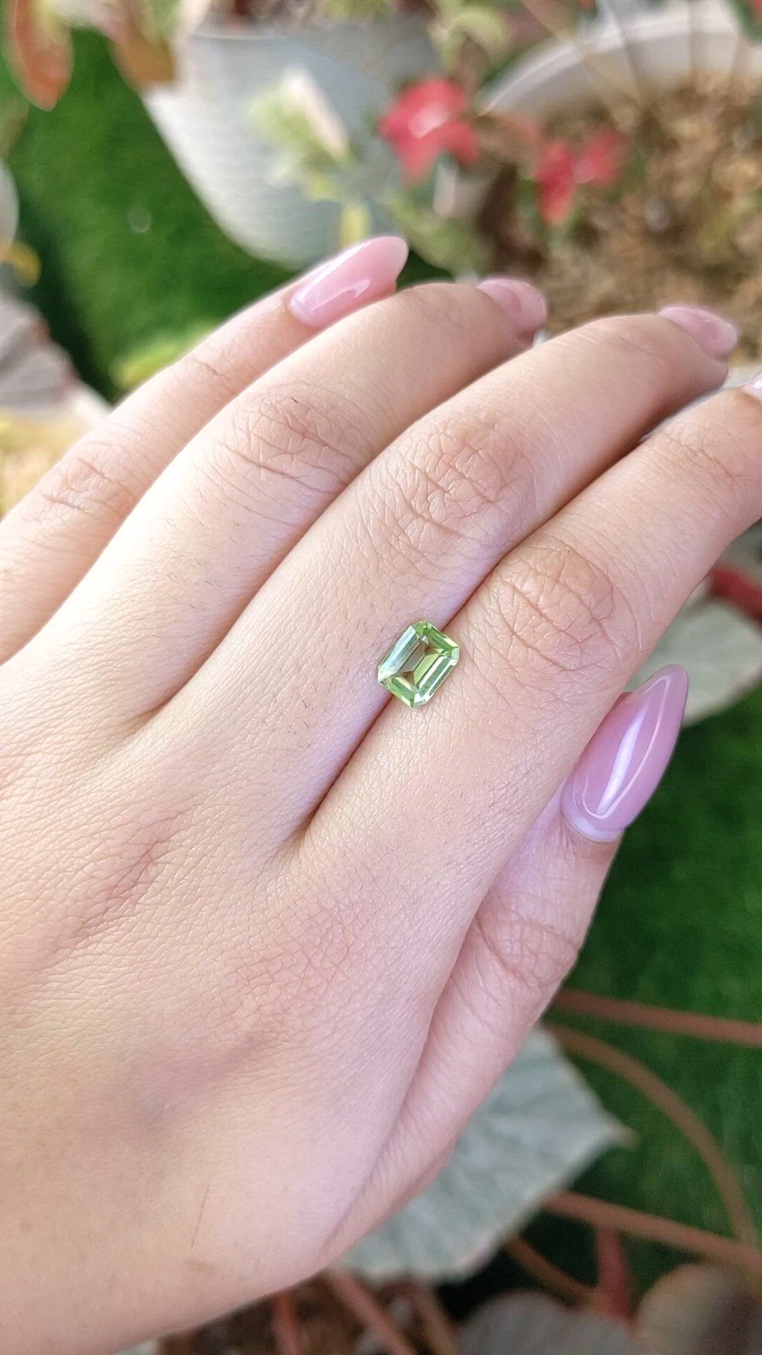1.07 Ct. Green (Lime Green) Peridot from Pakistan Size Video