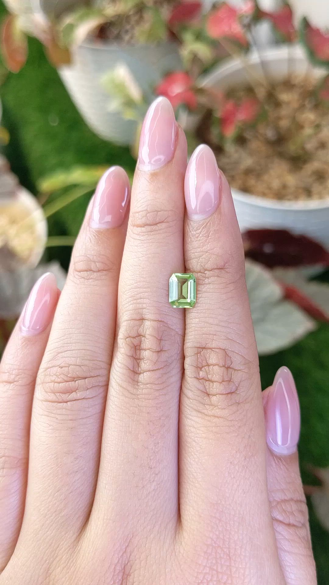 1.07 Ct. Green (Lime Green) Peridot from Pakistan Size Video