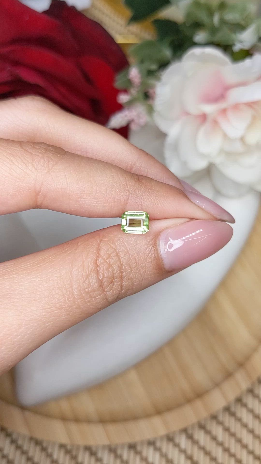 0.89 Ct. Green (Lime Green) Peridot from Pakistan Size Video