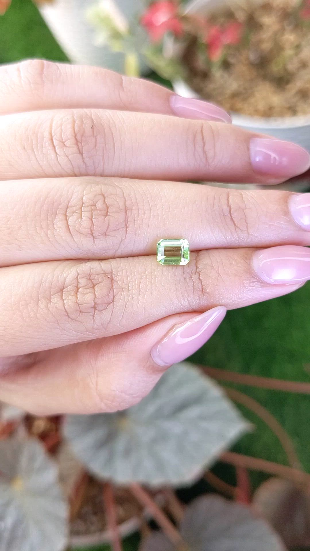 0.89 Ct. Green (Lime Green) Peridot from Pakistan Size Video
