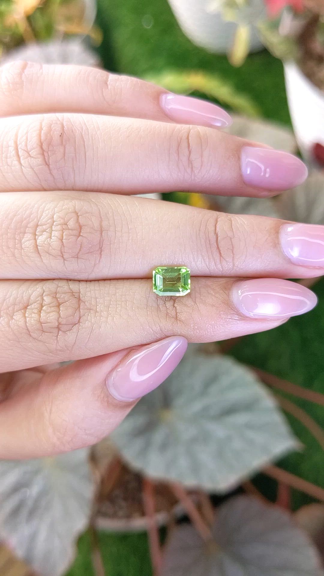1.08 Ct. Green (Lime Green) Peridot from Pakistan Size Video