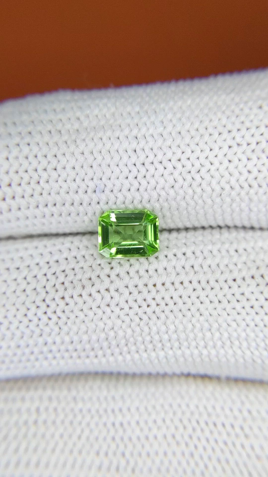 1.08 Ct. Green (Lime Green) Peridot from Pakistan Size Video