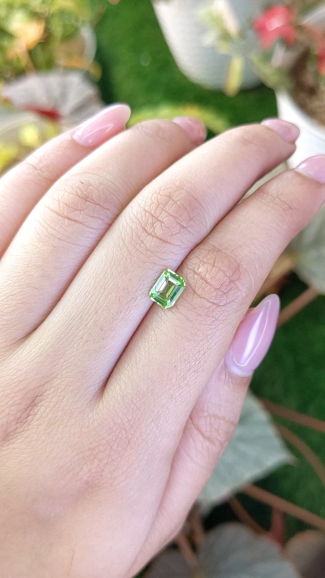 1.08 Ct. Green (Lime Green) Peridot from Pakistan Size Video