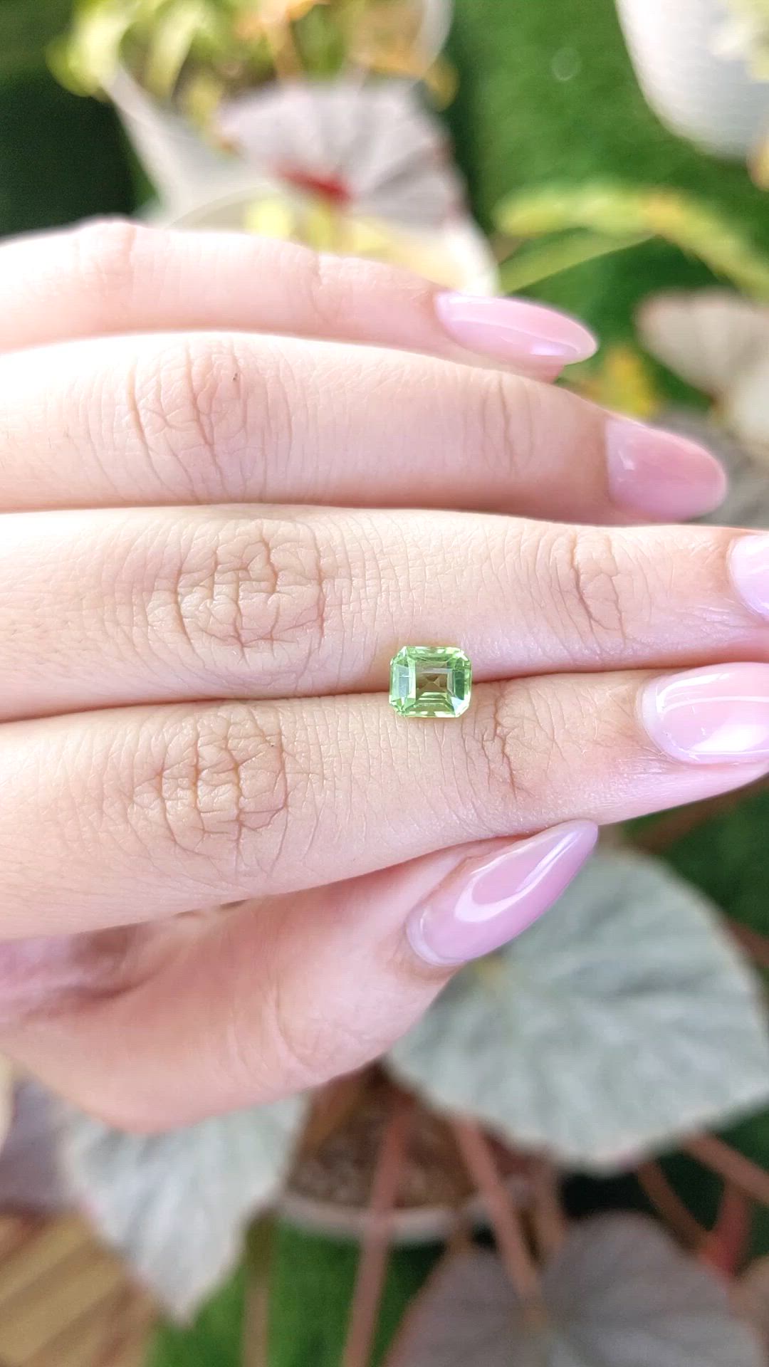 1.07 Ct. Green (Lime Green) Peridot from Pakistan Size Video