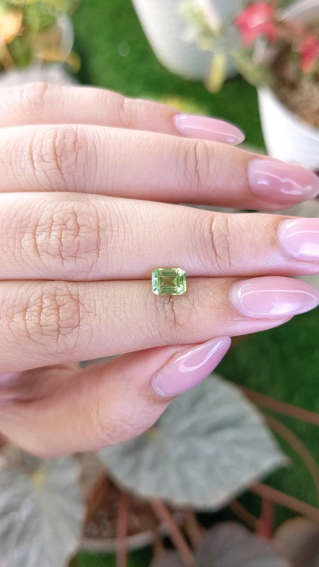 0.88 Ct. Green (Lime Green) Peridot from Pakistan Size Video