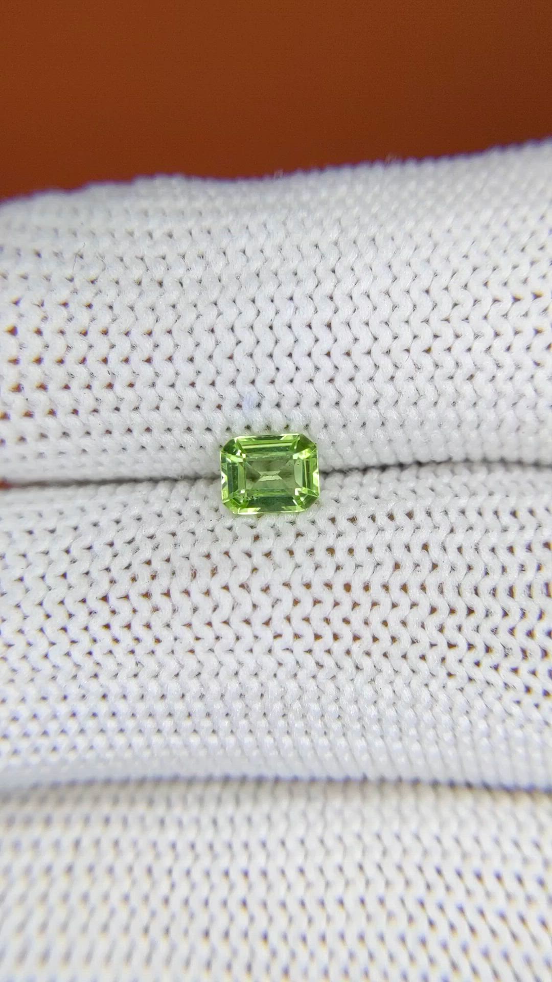 0.47 Ct. Green (Lime Green) Peridot from Pakistan Size Video