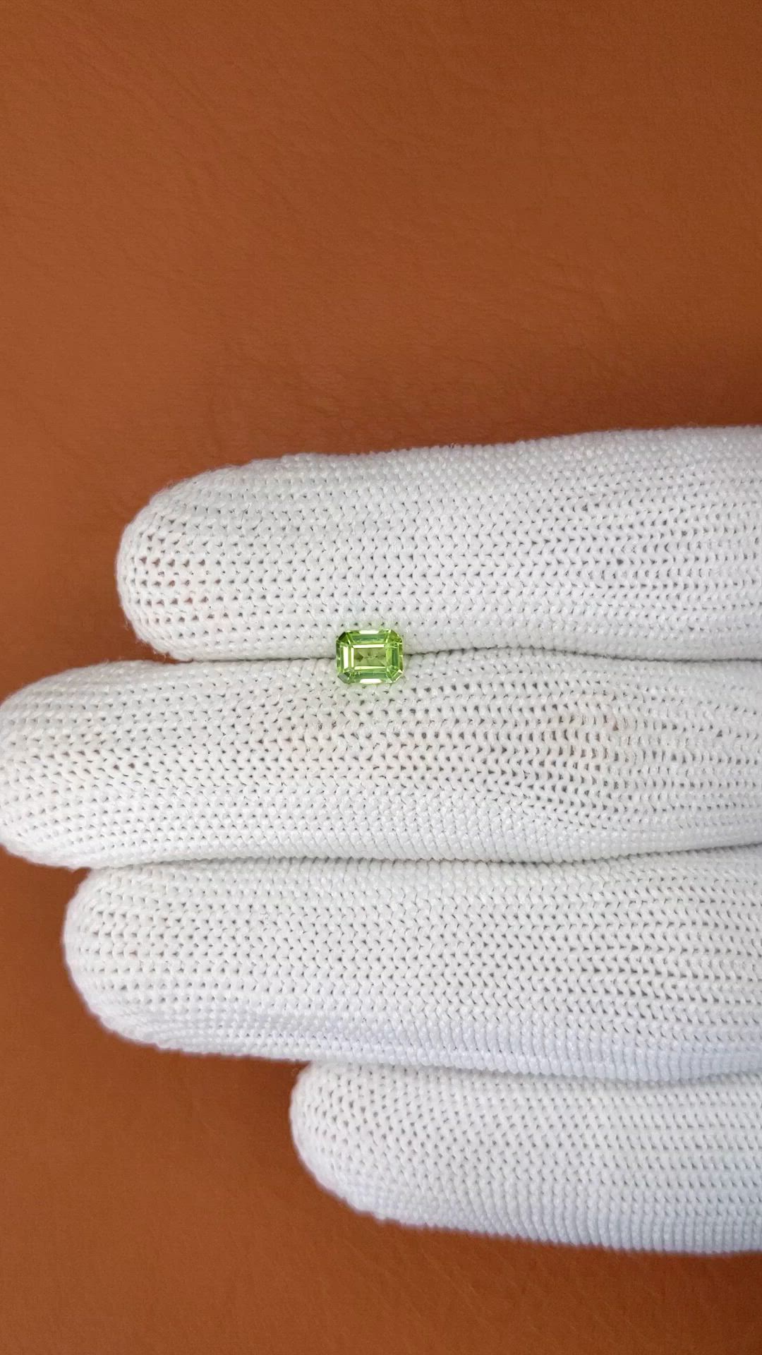 0.47 Ct. Green (Lime Green) Peridot from Pakistan Size Video