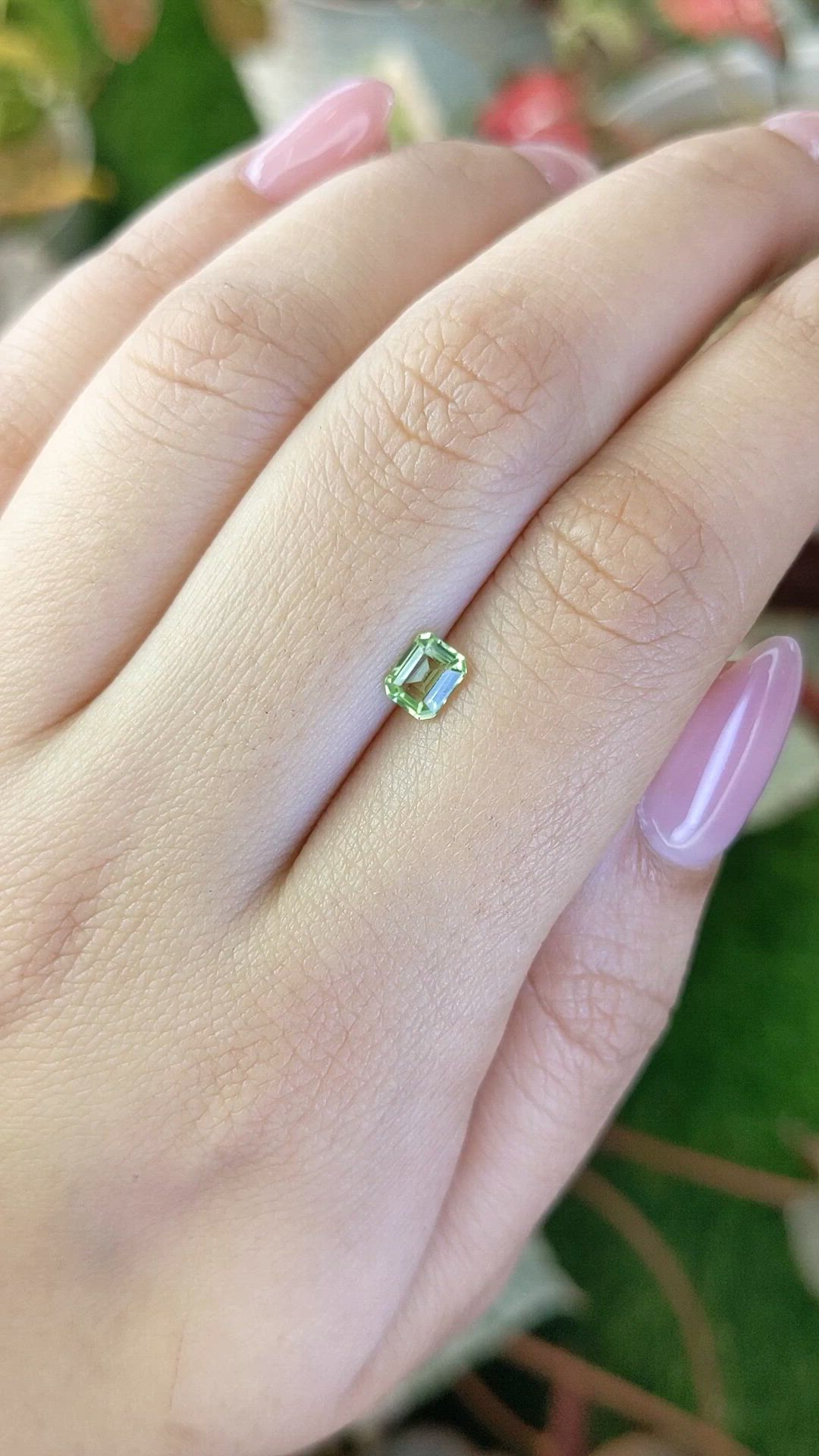 0.47 Ct. Green (Lime Green) Peridot from Pakistan Size Video