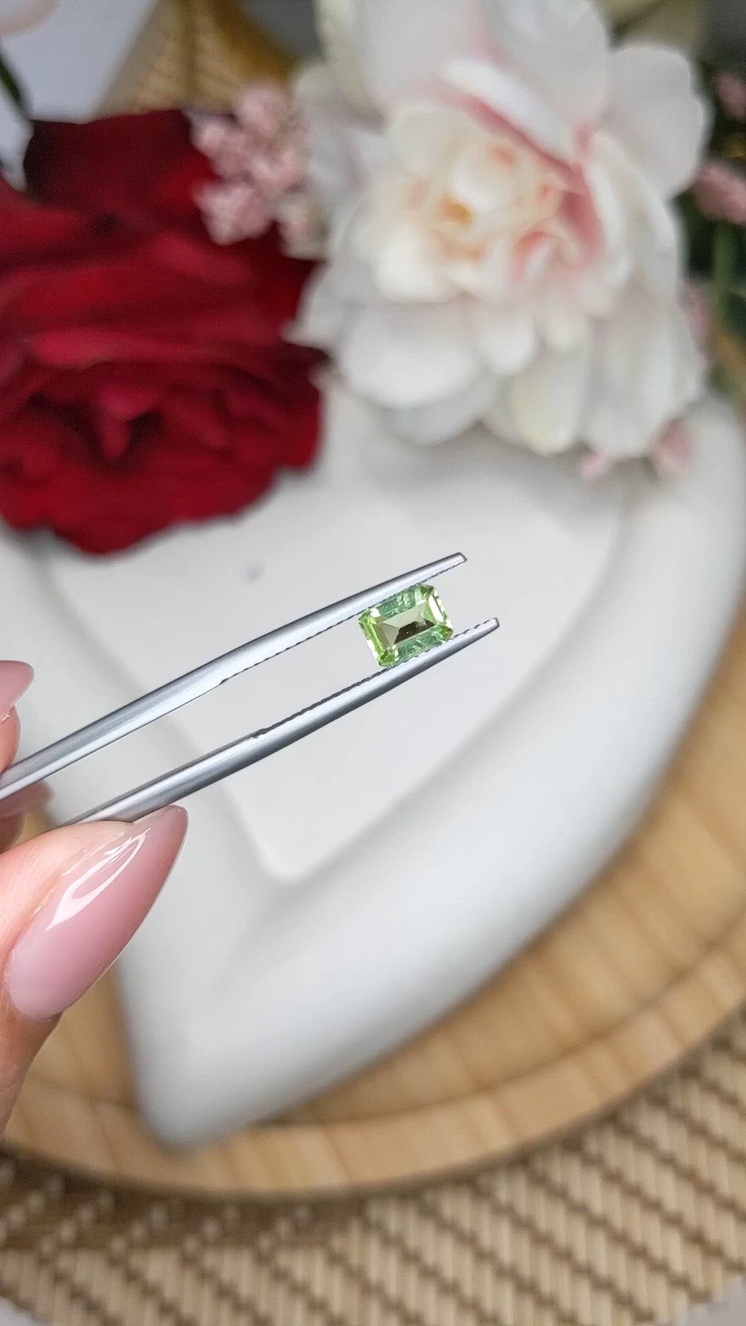 0.76 Ct. Green (Lime Green) Peridot from Pakistan Size Video