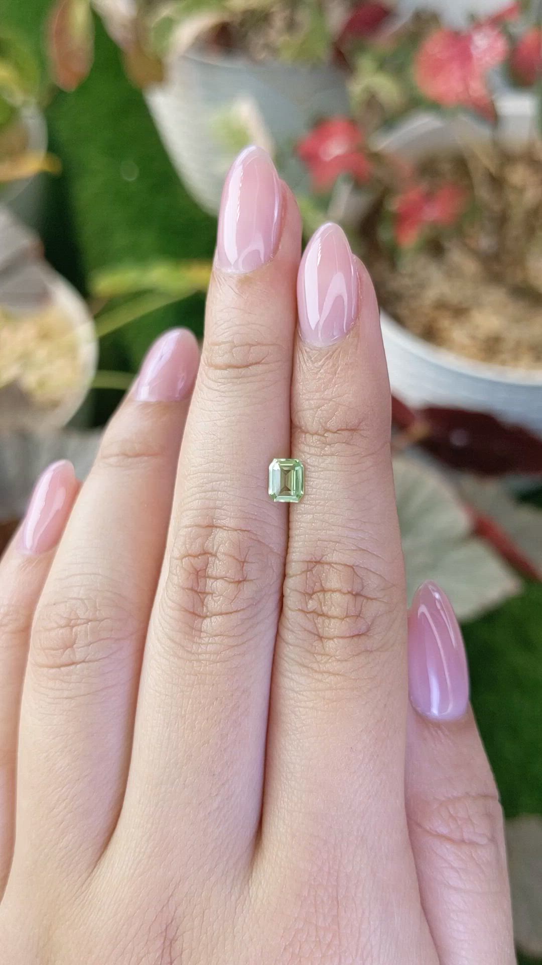 0.51 Ct. Green (Lime Green) Peridot from Pakistan Size Video