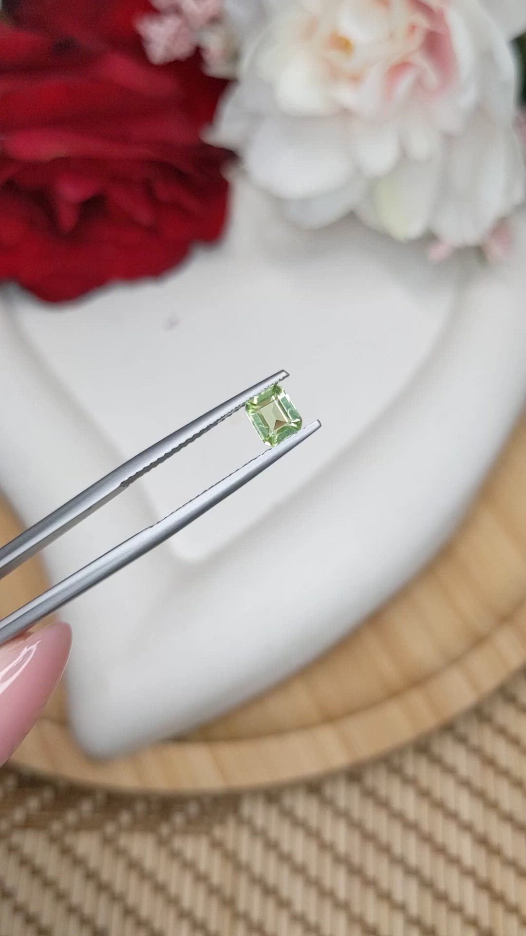 0.57 Ct. Green (Lime Green) Peridot from Pakistan Size Video