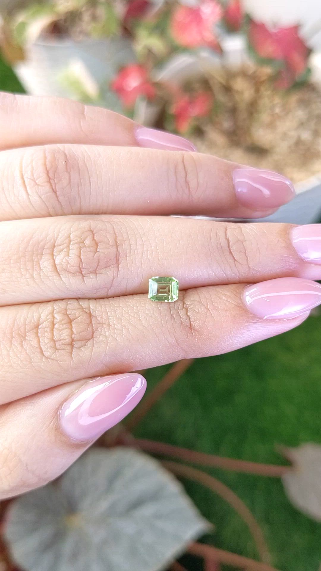 0.57 Ct. Green (Lime Green) Peridot from Pakistan Size Video