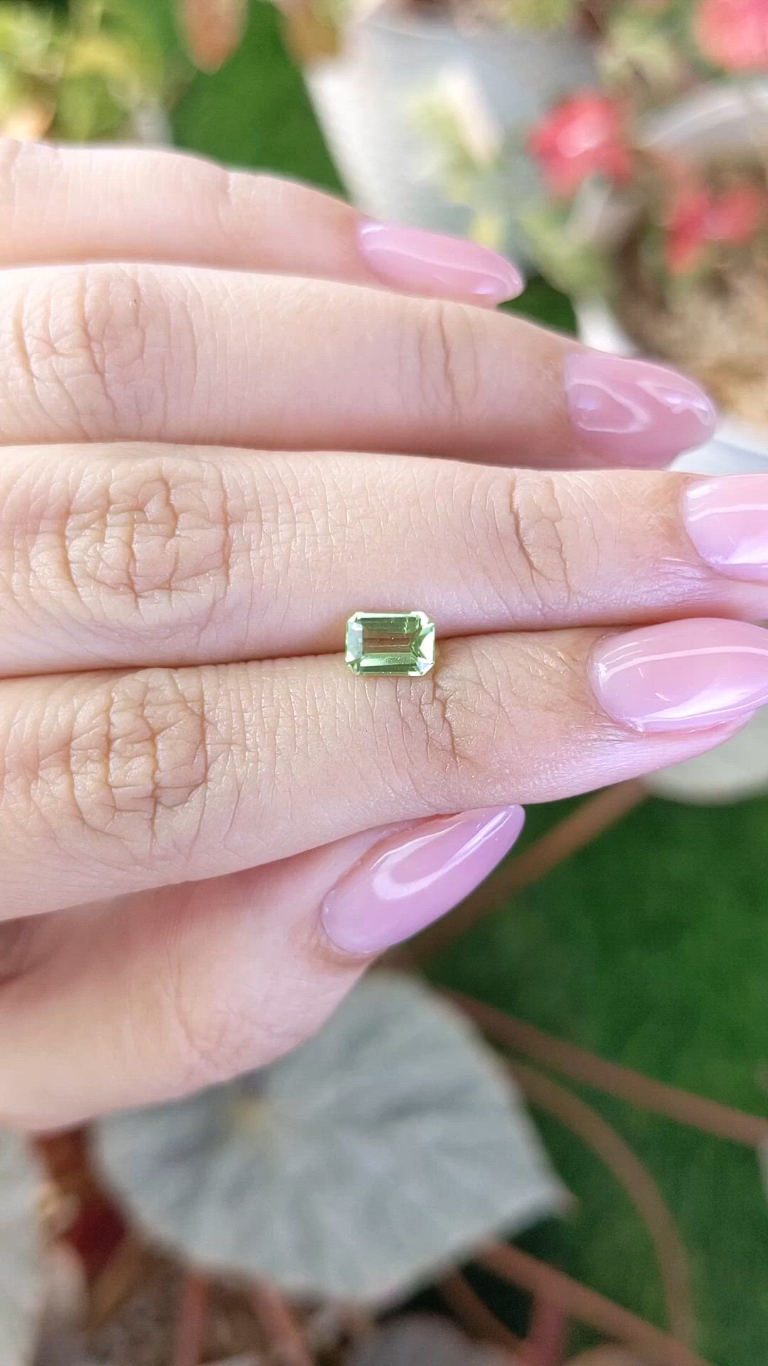 0.65 Ct. Green (Lime Green) Peridot from Pakistan Size Video