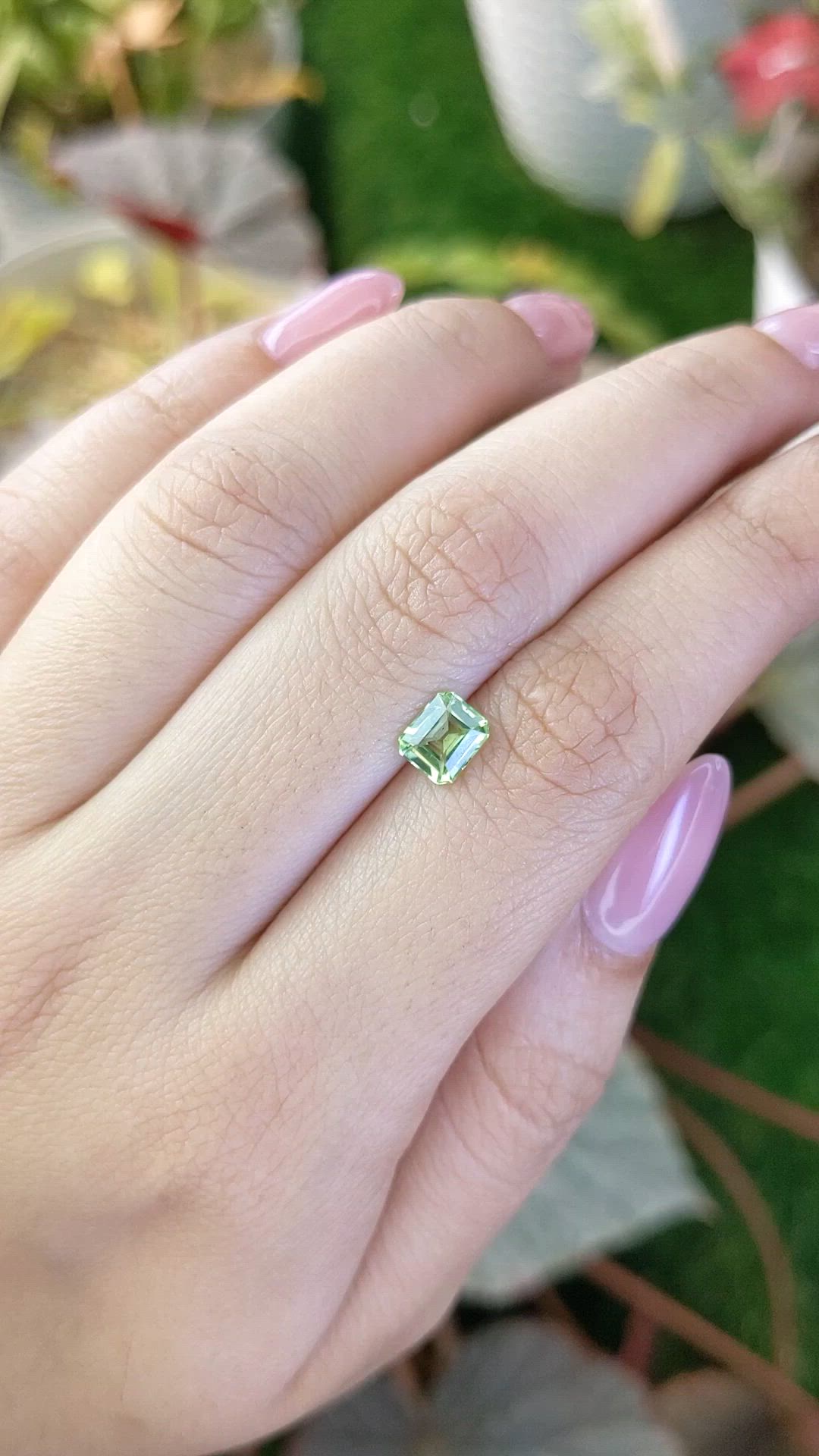 0.82 Ct. Green (Lime Green) Peridot from Pakistan Size Video