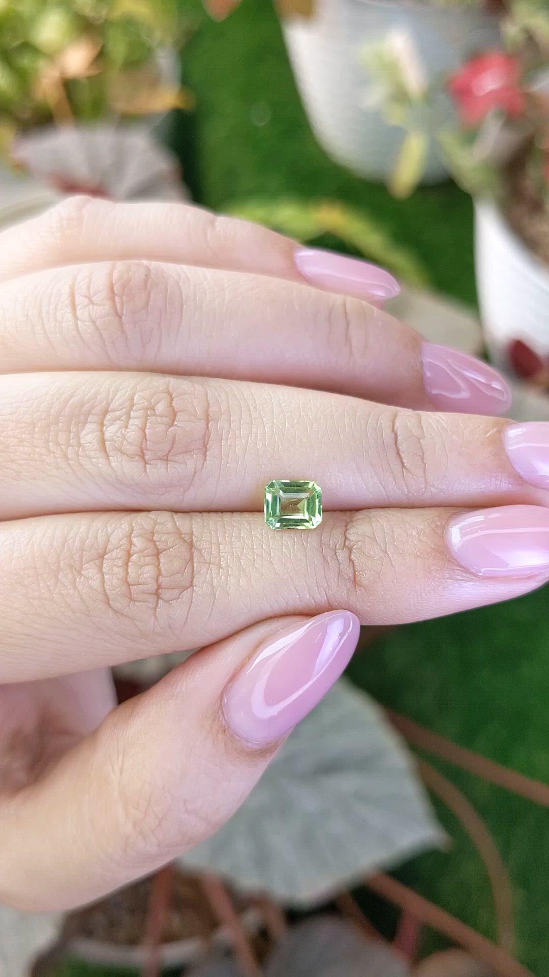 0.82 Ct. Green (Lime Green) Peridot from Pakistan Size Video