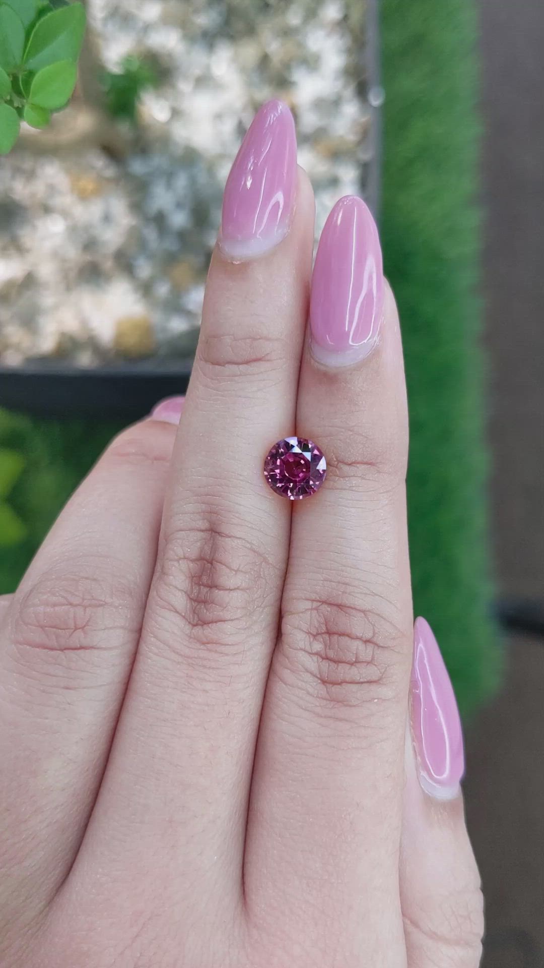 1.58 Ct. Spinel from Ceylon (Sri Lanka) Size Video