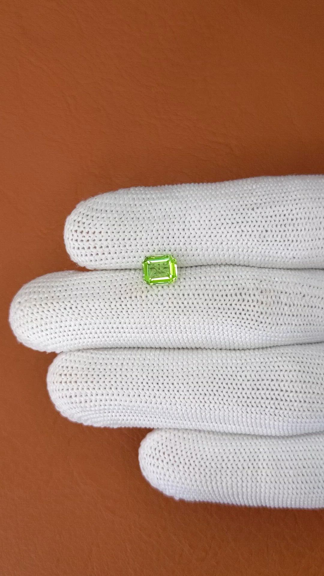 1.21 Ct. Green (Lime Green) Peridot from Pakistan Size Video