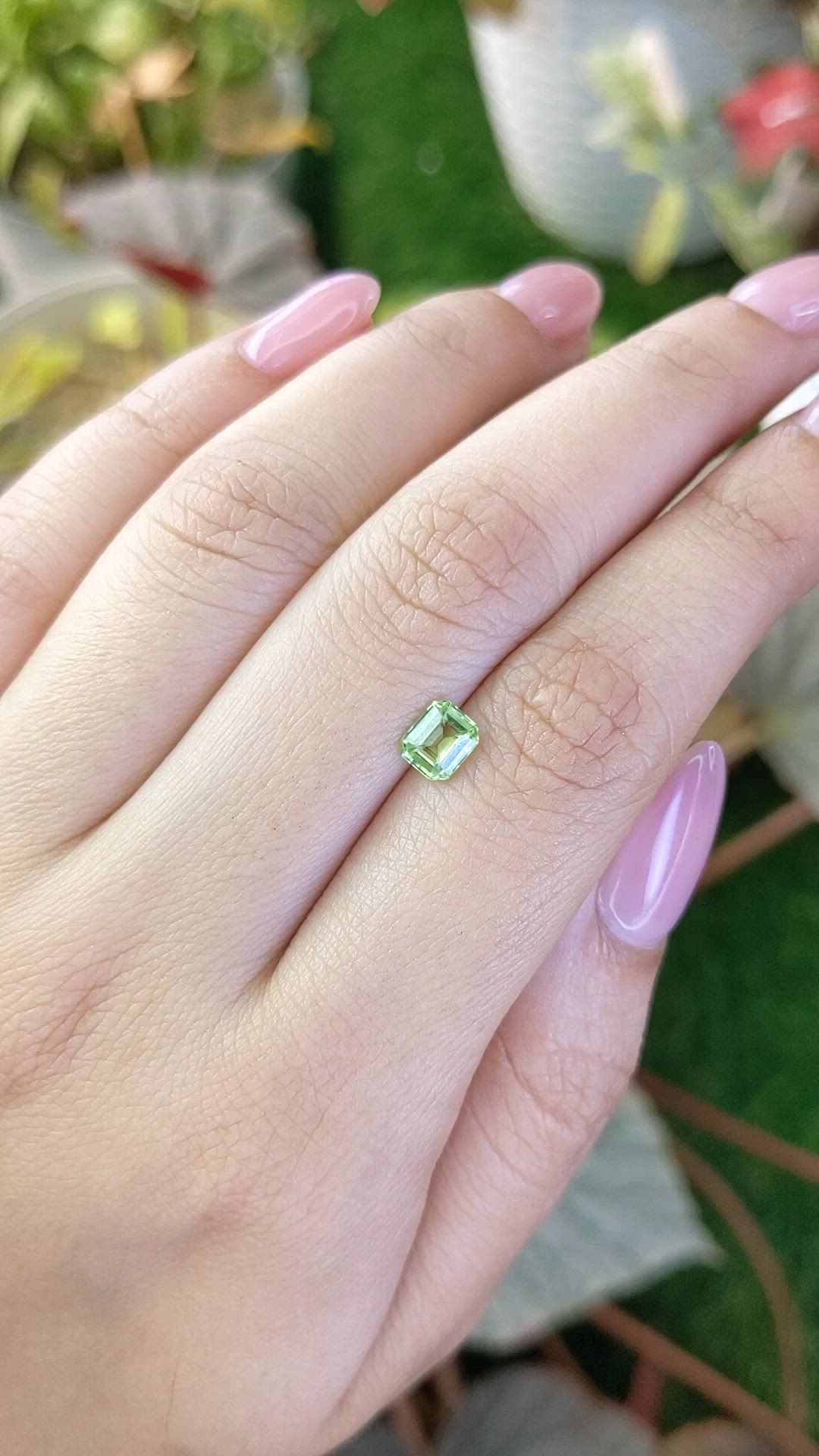 0.72 Ct. Green (Lime Green) Peridot from Pakistan Size Video