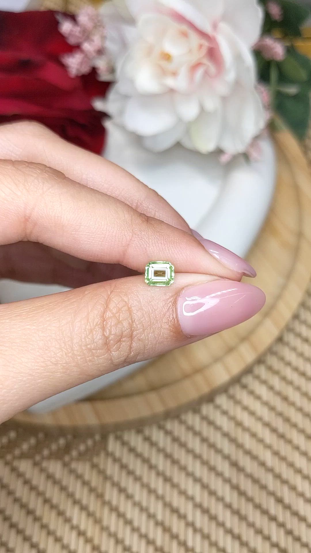 0.72 Ct. Green (Lime Green) Peridot from Pakistan Size Video