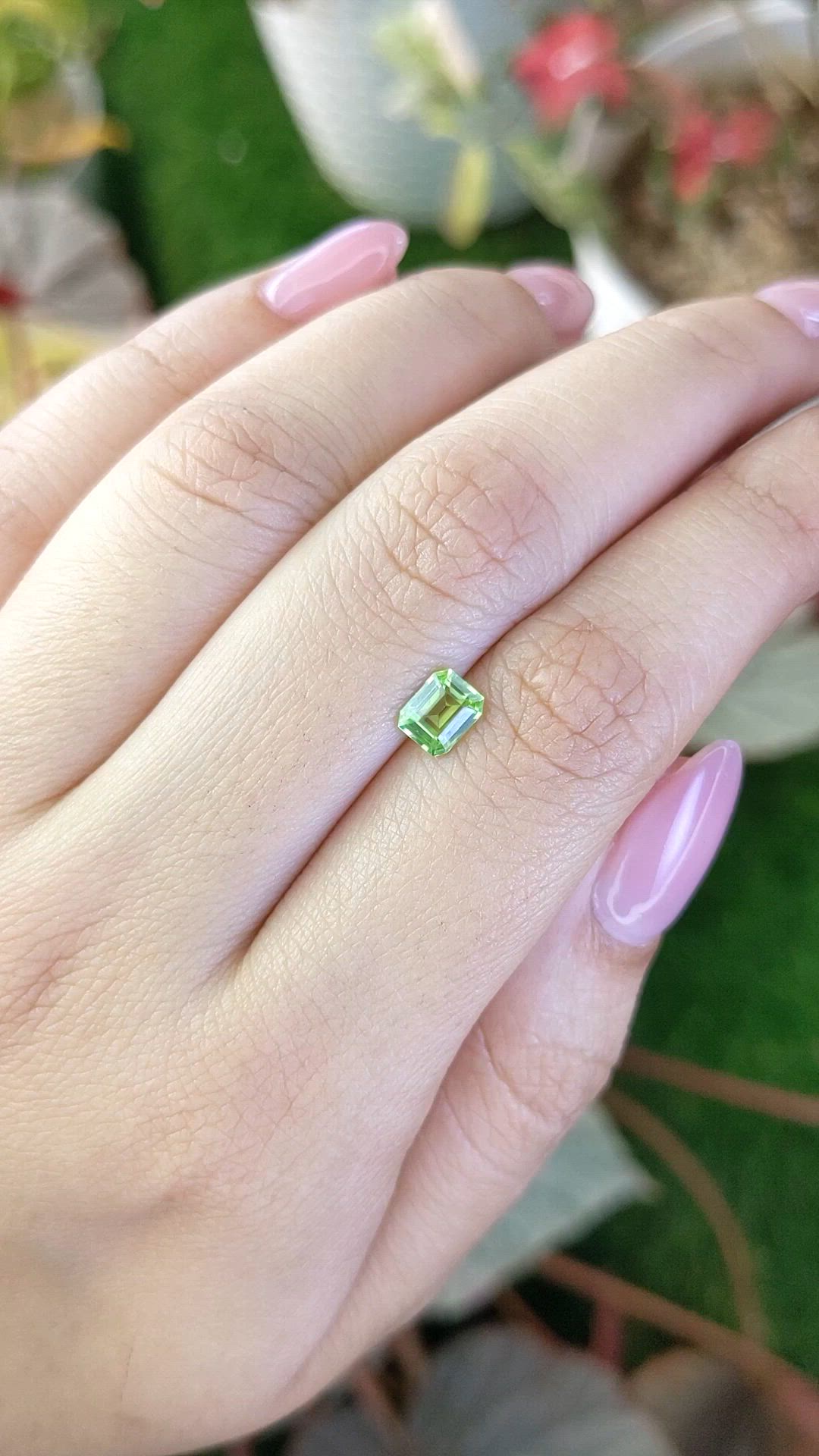 0.69 Ct. Green (Lime Green) Peridot from Pakistan Size Video
