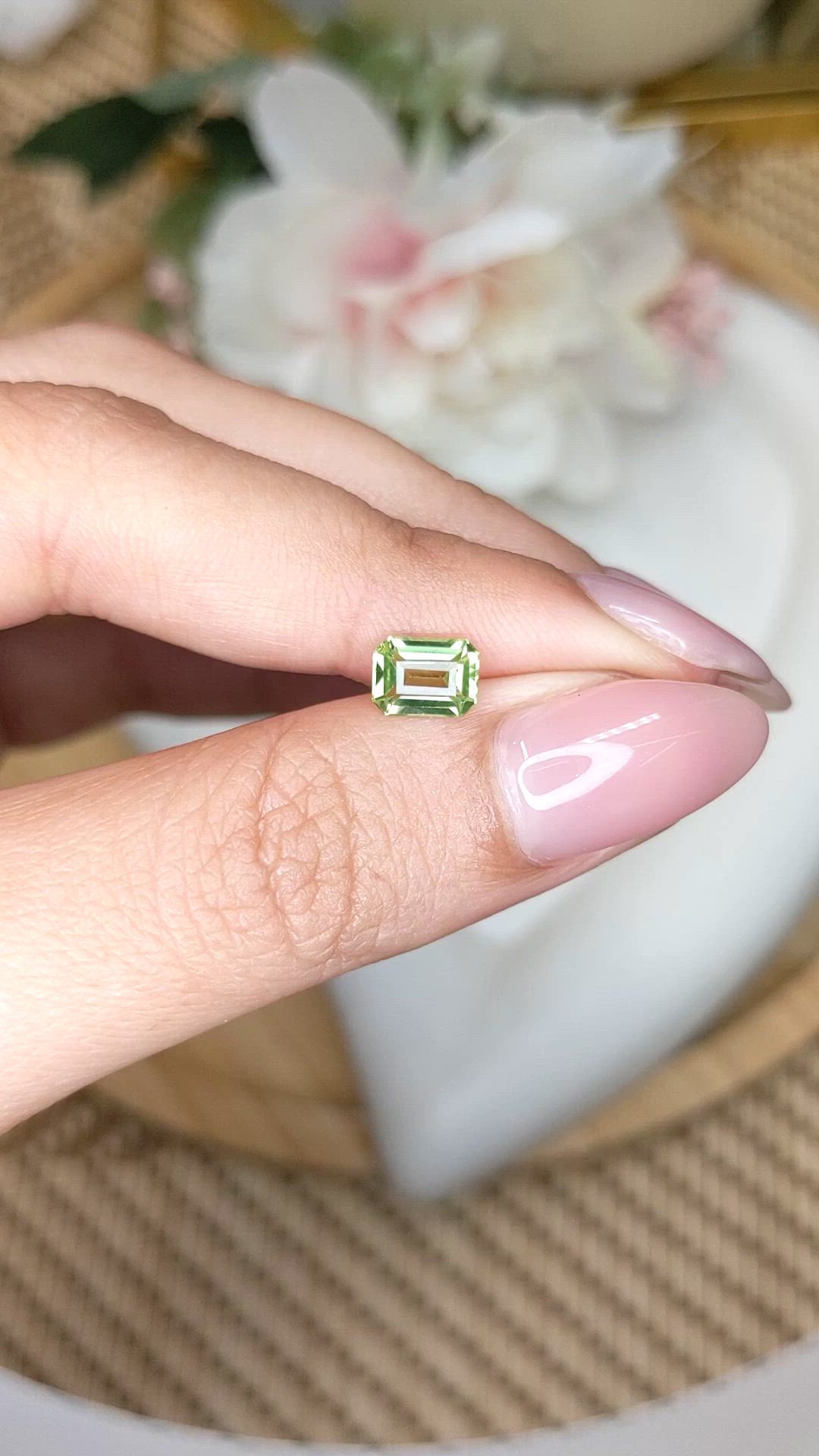0.92 Ct. Green (Lime Green) Peridot from Pakistan Size Video