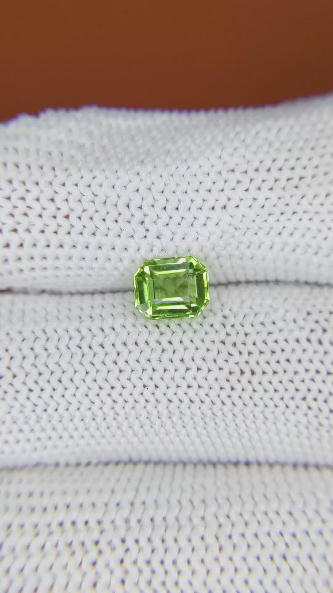 1.16 Ct. Green (Lime Green) Peridot from Pakistan Size Video