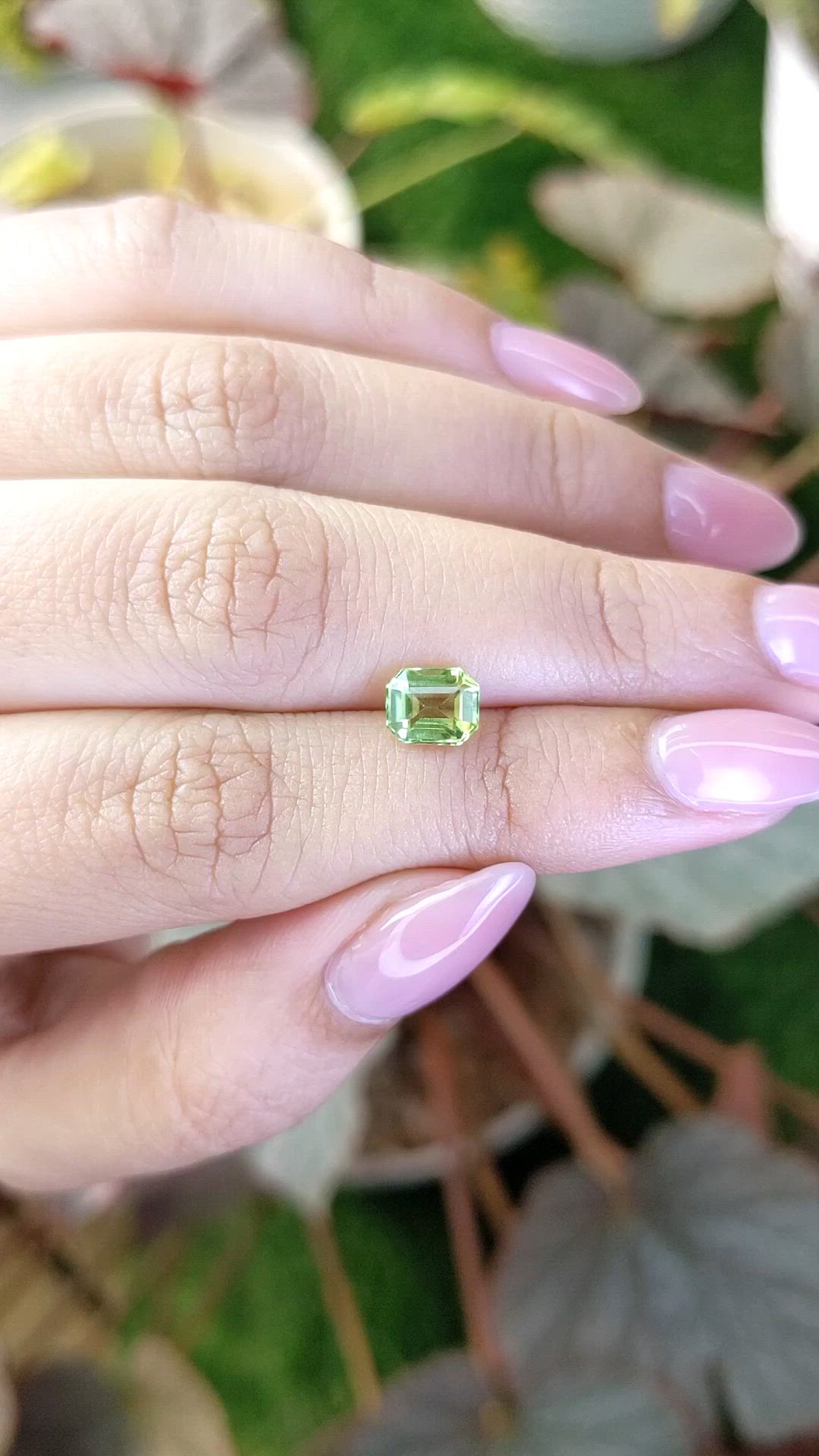 1.16 Ct. Green (Lime Green) Peridot from Pakistan Size Video