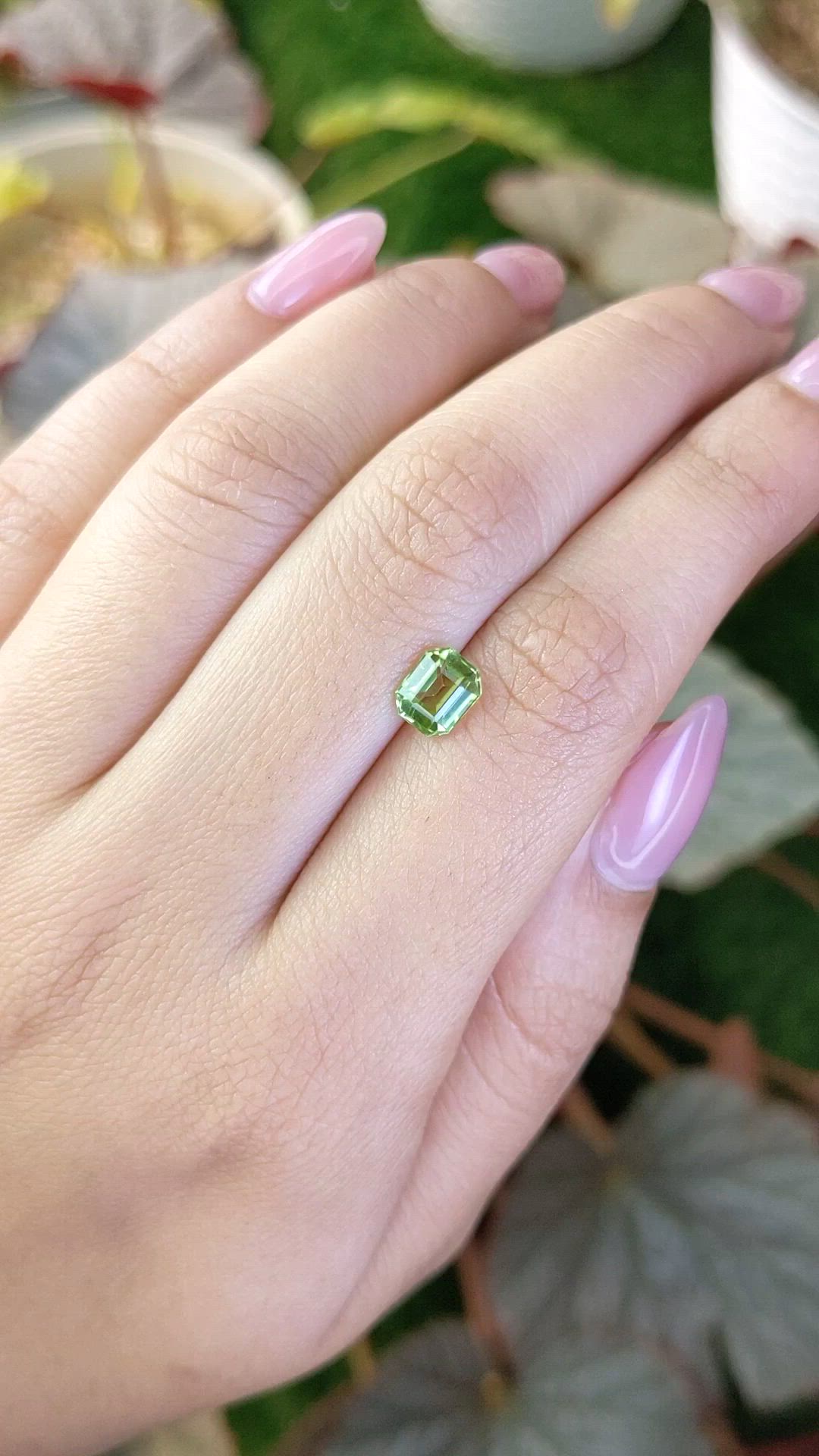 1.16 Ct. Green (Lime Green) Peridot from Pakistan Size Video