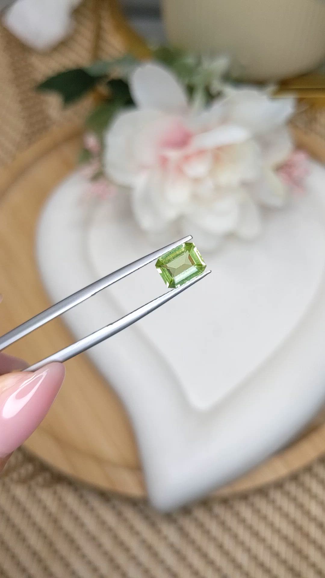 1.18 Ct. Green (Lime Green) Peridot from Pakistan Size Video